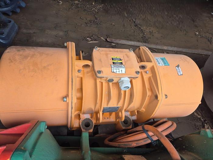 Used ITALVIBRAS 3-PHASE 7KW VIBRATING MOTOR