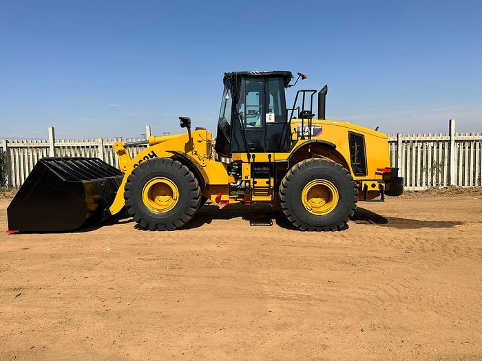Used CATERPILLAR 962H FRONT END LOADER (RUNNER)