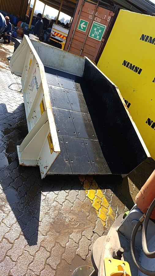 Used FEEDER 1300X2500 (USED CONDITION)