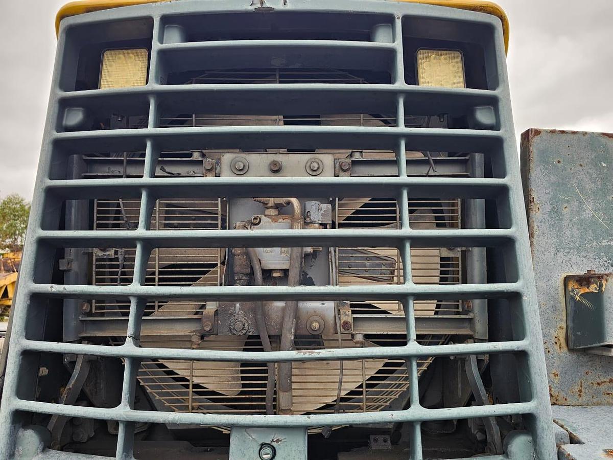 Used KOMATSU WA470-B FRONT END LOADER - INOPERABLE