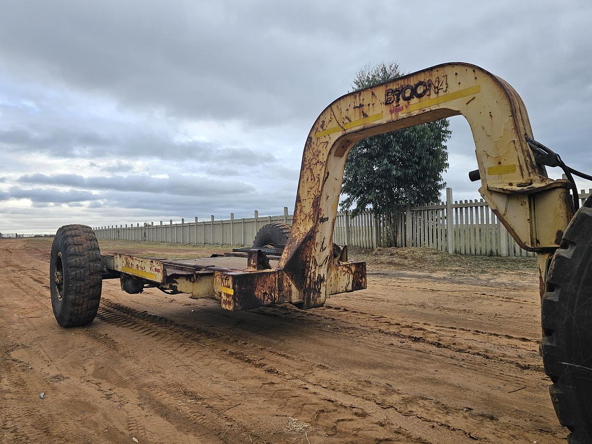 Used BELL TRACTOR WITH TRAILER