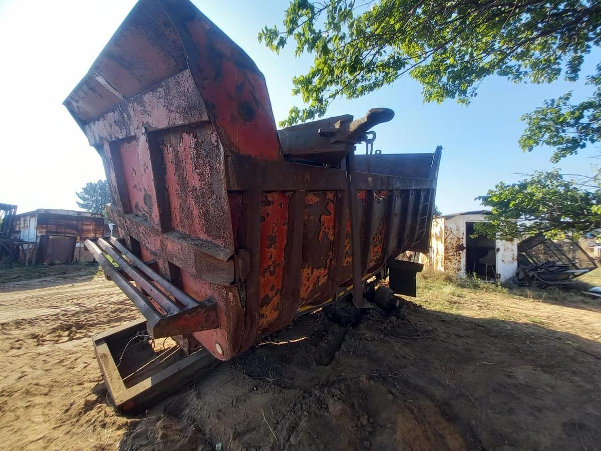 Used TRUCK TRAILER