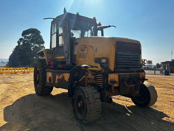 Used BELL TRACTOR (RUNNER)