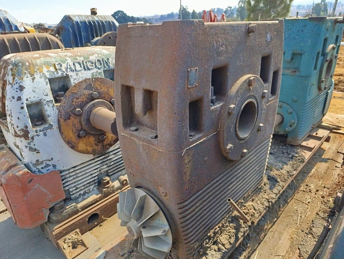 Used RADICON GEARBOX