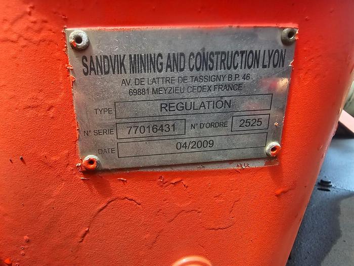 Used SANDVIK DS310 ROCK ROOF BOLTER