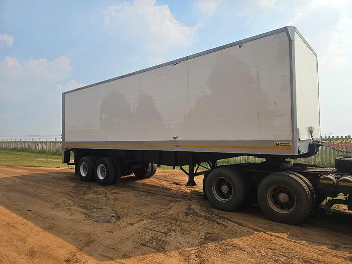 Used HENRED FRUEHAUF DOUBLE AXLE INSOLATED BODY TRAILER WITH RAVIOLI TAIL LIFT