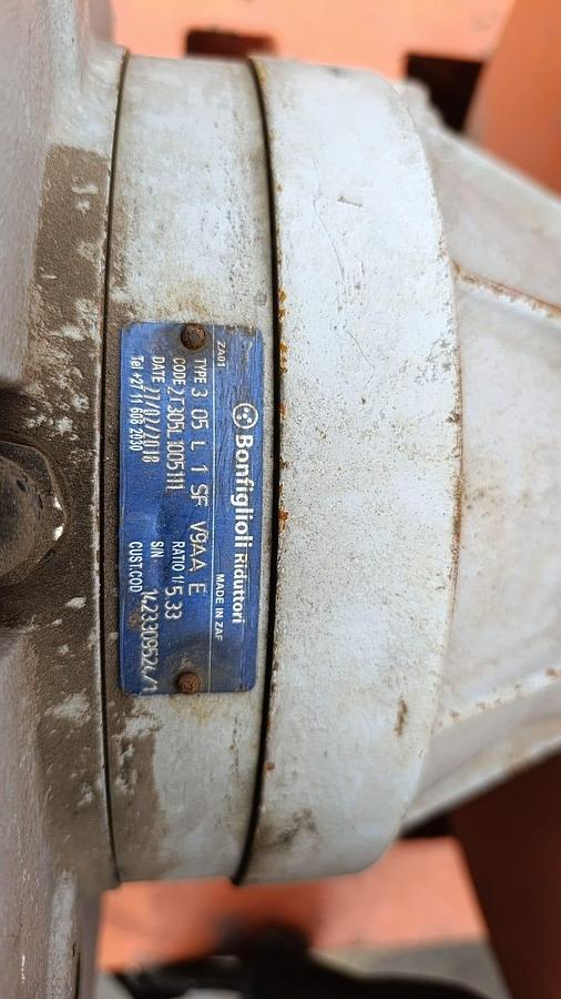 Used 11 KW SINGLE DRUM WINCH WITH MOTORIZED GEARBOX(USED)