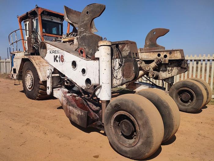 Used CATERPILLAR 621E KRESS SLAG POT CARRIER & TIPPER (RUNNER)