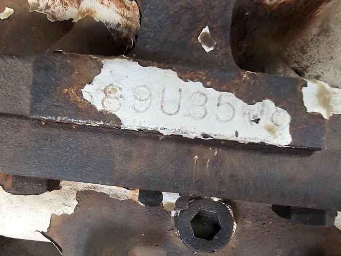 Used DOUBLE SCREW HIGH PRESSURE COMPRESSOR AIR END (NOT TESTED)