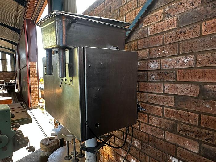 Used FILMATIC DAIRY CREAM MAKER STAINLESS STEEL (NOT TESTED)