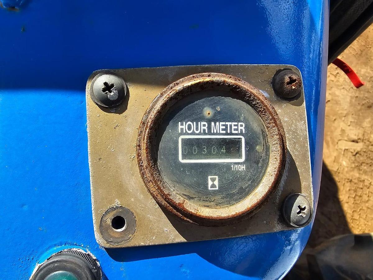 Used FORD 6600 TRACTOR (RUNNER)