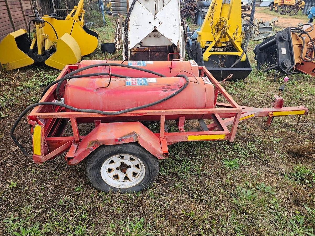 Used SINGLE AXLE 125KG (2) DRY CHEMICAL POWDER FIRE EXTINGUISHER TRAILER