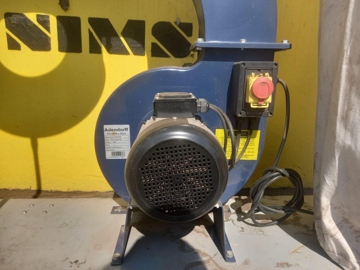 Used DUST COLLECTOR 400 VOLT PHASE 3