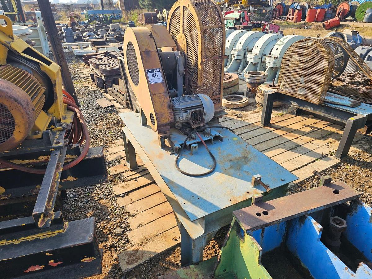 Used JAW CRUSHER WITH 5.5KW ELECTRIC MOTOR