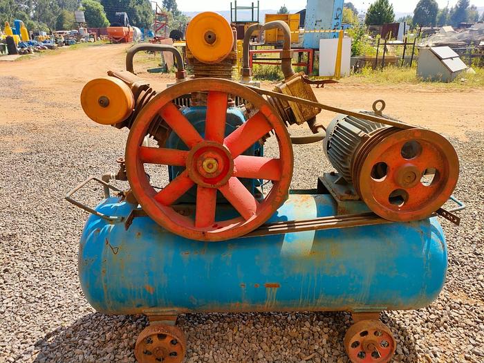 Used 15KW 3 CHAMBER COMPRESSOR (NOT TESTED)