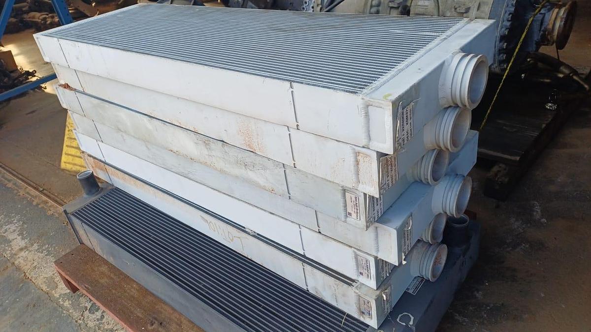 Used KOMATSU 375-6 RADIATORS (USED)