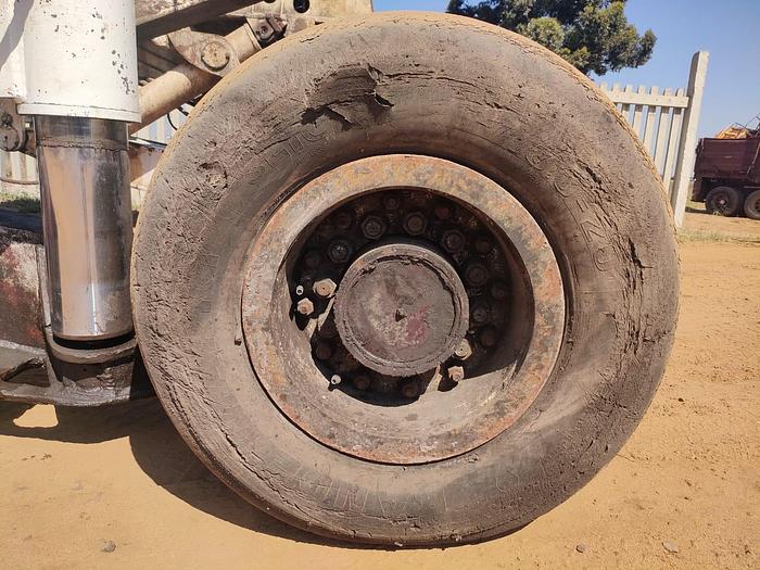 Used CATERPILLAR 621E KRESS SLAG POT CARRIER & TIPPER (RUNNER)