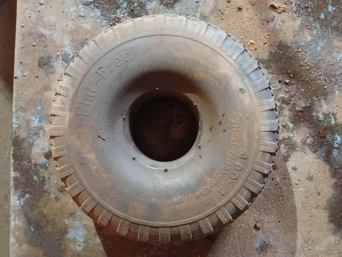 Used TUBELESS TYRES 400-4