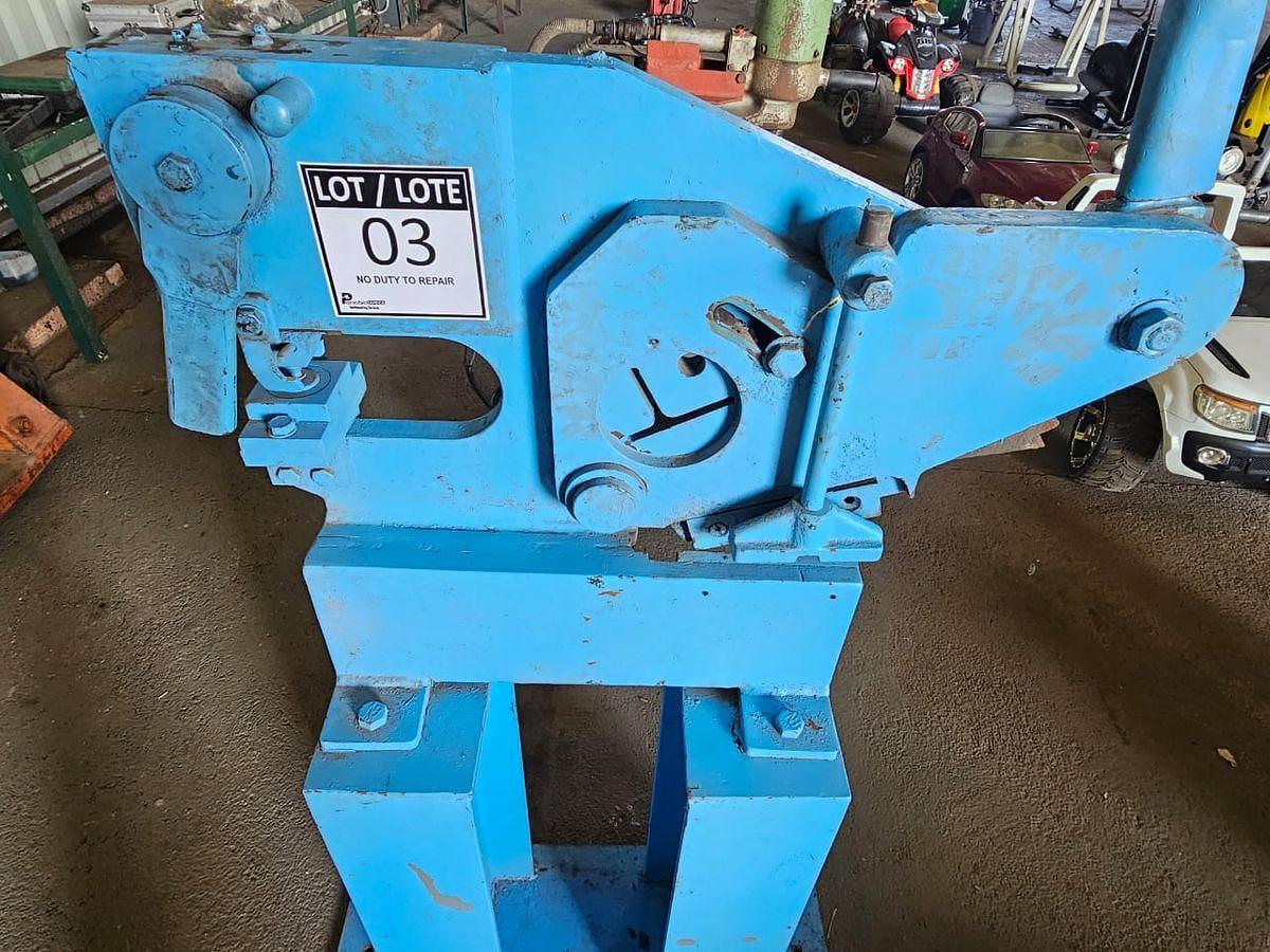 Used INDUSTRIAL MULTI CUTTER