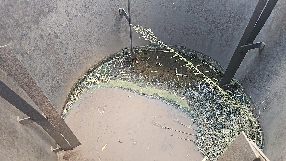Used TANK