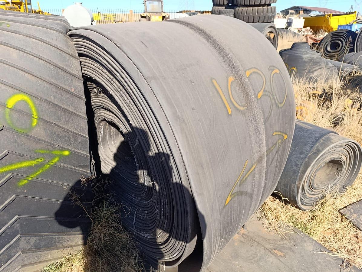 Used PLY BELT 1030MM