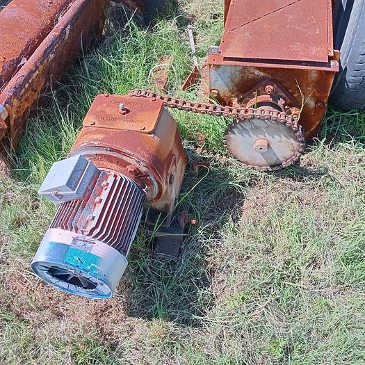 Used DRUM MIXER WITH SCREEN, 2 X SCREW CONVEYOR WITH PLATFORM STAND AND DRUM ROTATING BASE