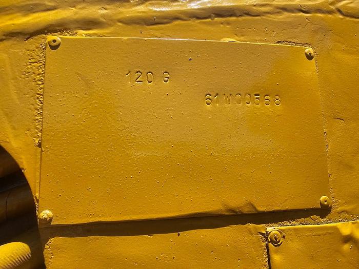 Used 120 G GRADER (RUNNER)