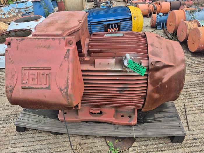 Used WEG 220KW 3-PHASE AC INDUCTION MOTOR