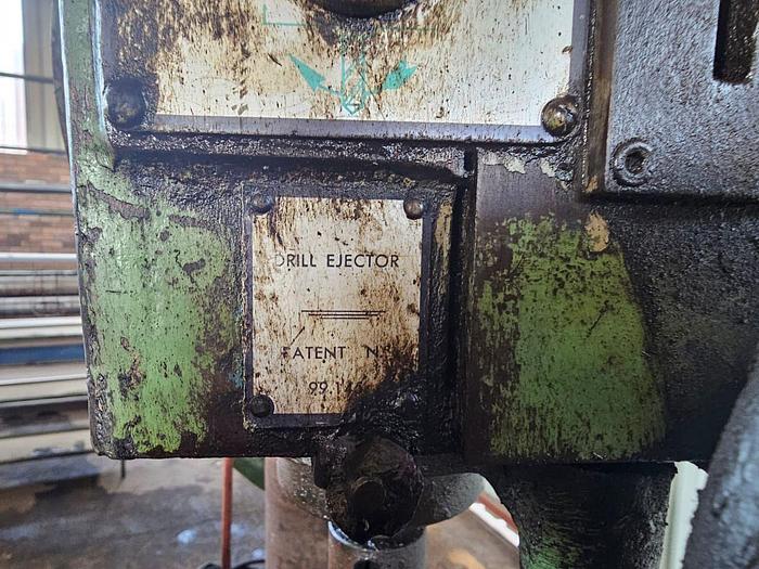 Used ELLIOTT GILBERT HEAVY DUTY ELECTRICAL DRILL (NOT TESTED)