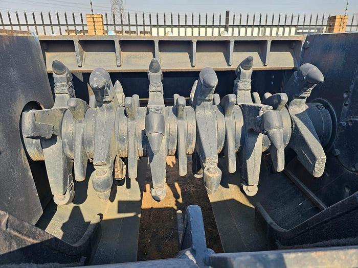 Used SINGLE DRUM FEEDER BREAKER