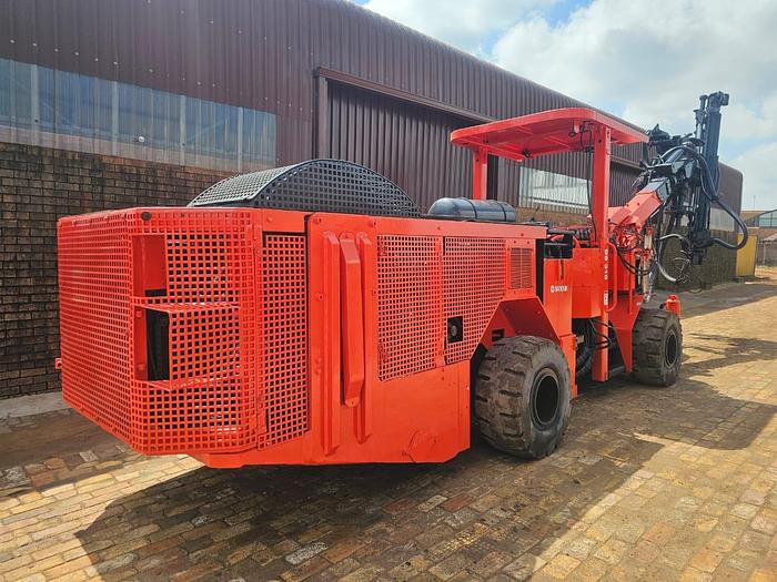 Used SANDVIK DS310 ROCK ROOF BOLTER