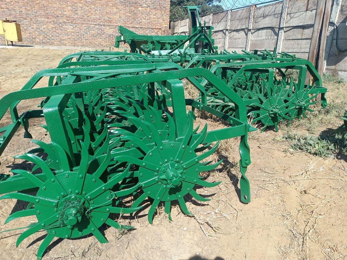 Used TURNING PLOUGH