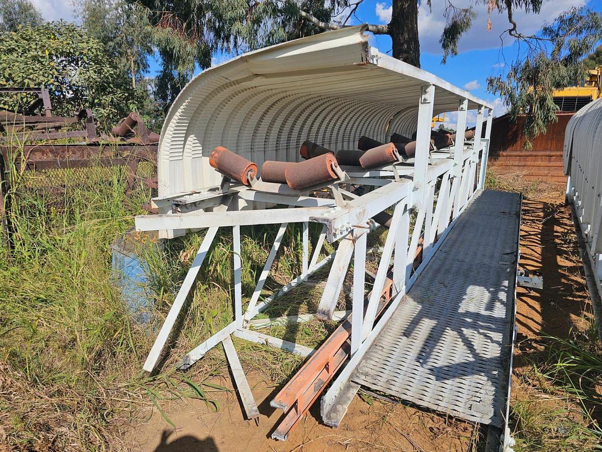 Used 1050 MM CONVEYOR STRUCTURE WITH ROOF (USED)