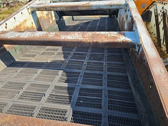 Used JOEST DOUBLE DECK SCREEN 1830 X 5790