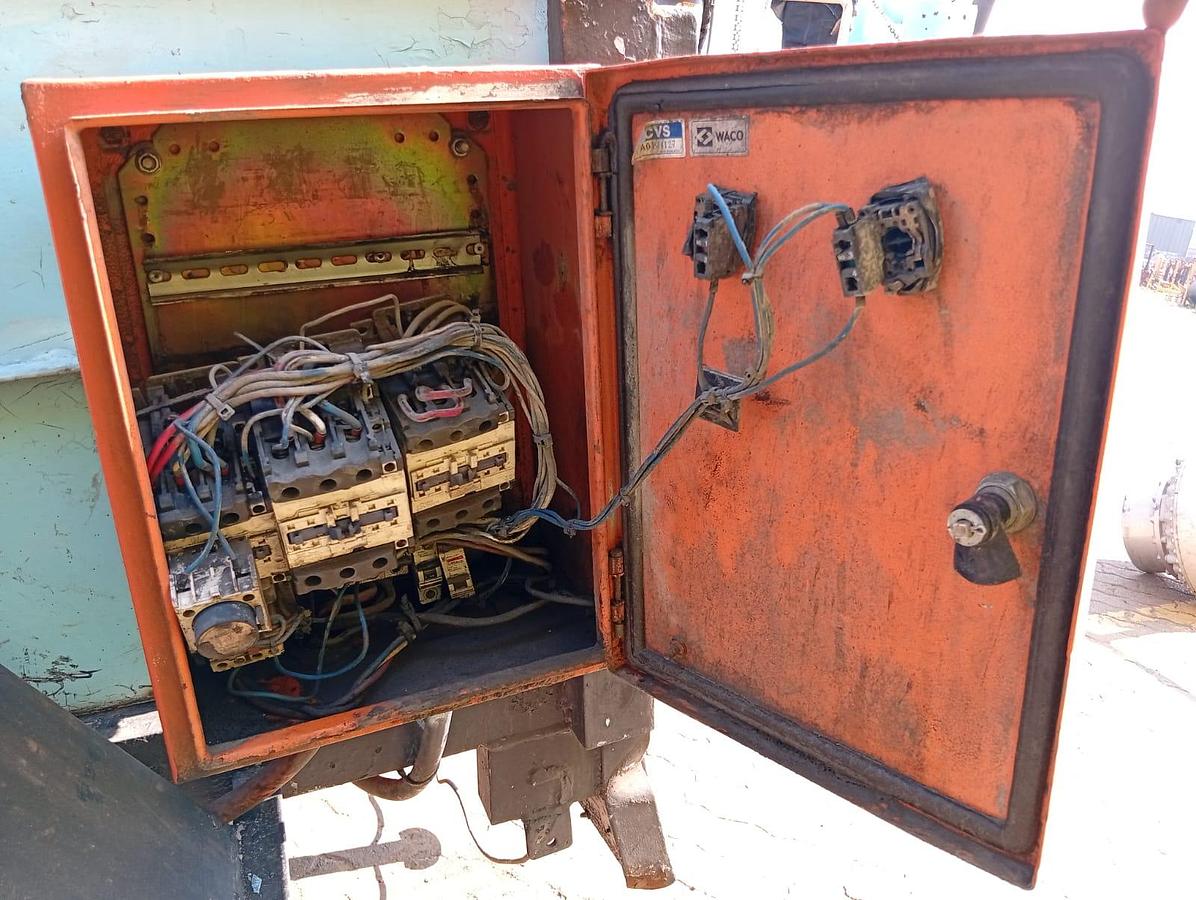 Used ELECTRIC MOBILE VACUUM UNIT WITH START AND GO BOX WITH 22KW MOTOR