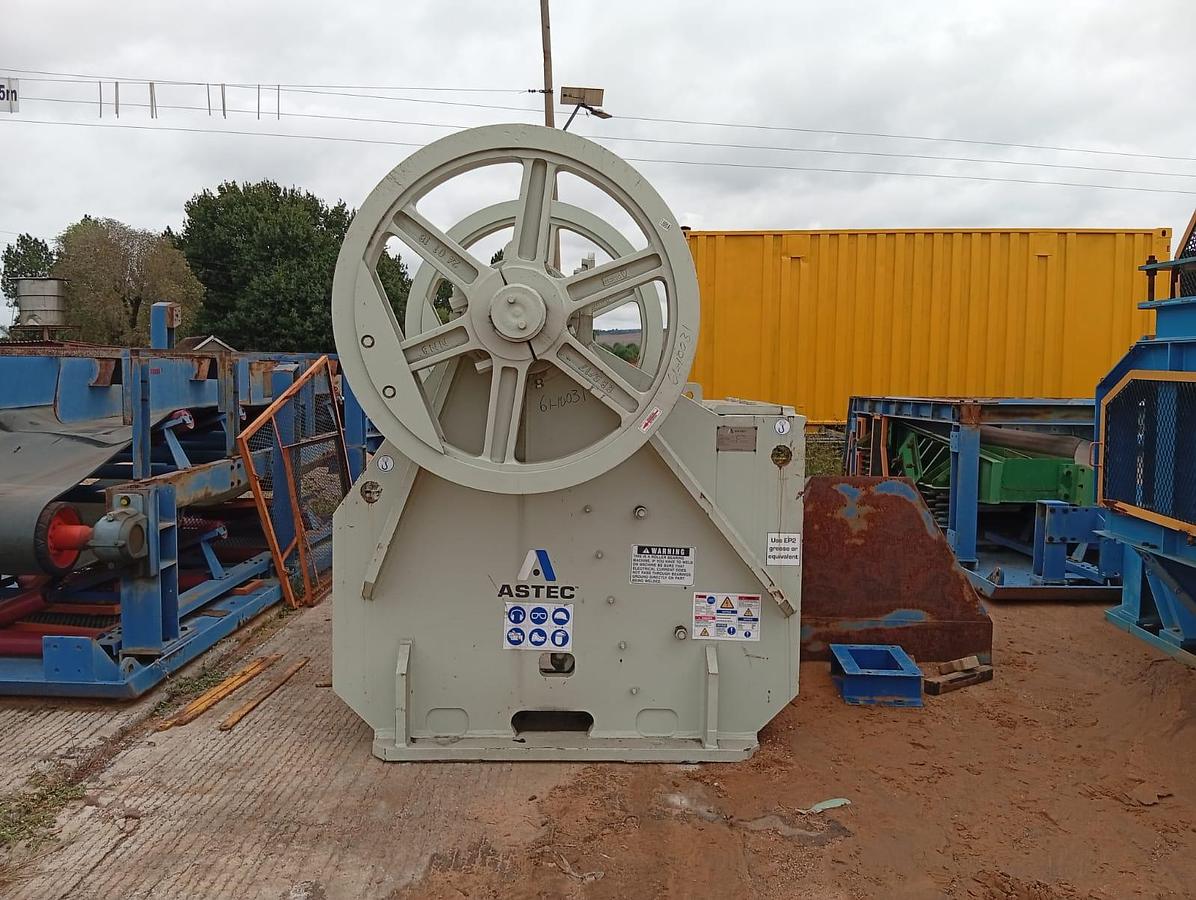 Refurbished  30X20 SINGLE TOGGLE ROLLER BEARING JAW CRUSHER (REFURBISHED)