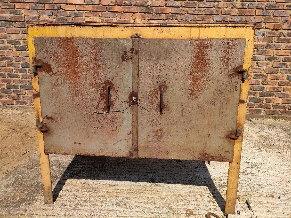 Used STEEL CABINET