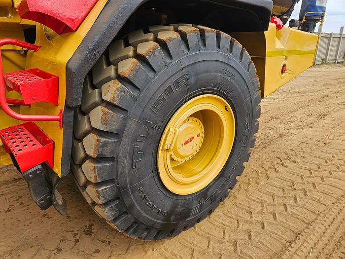 Used BELL B25D 6X6 FULLY EQUIPPED ARTICULATED SERVICE TRUCK/UNIT (RUNNER)