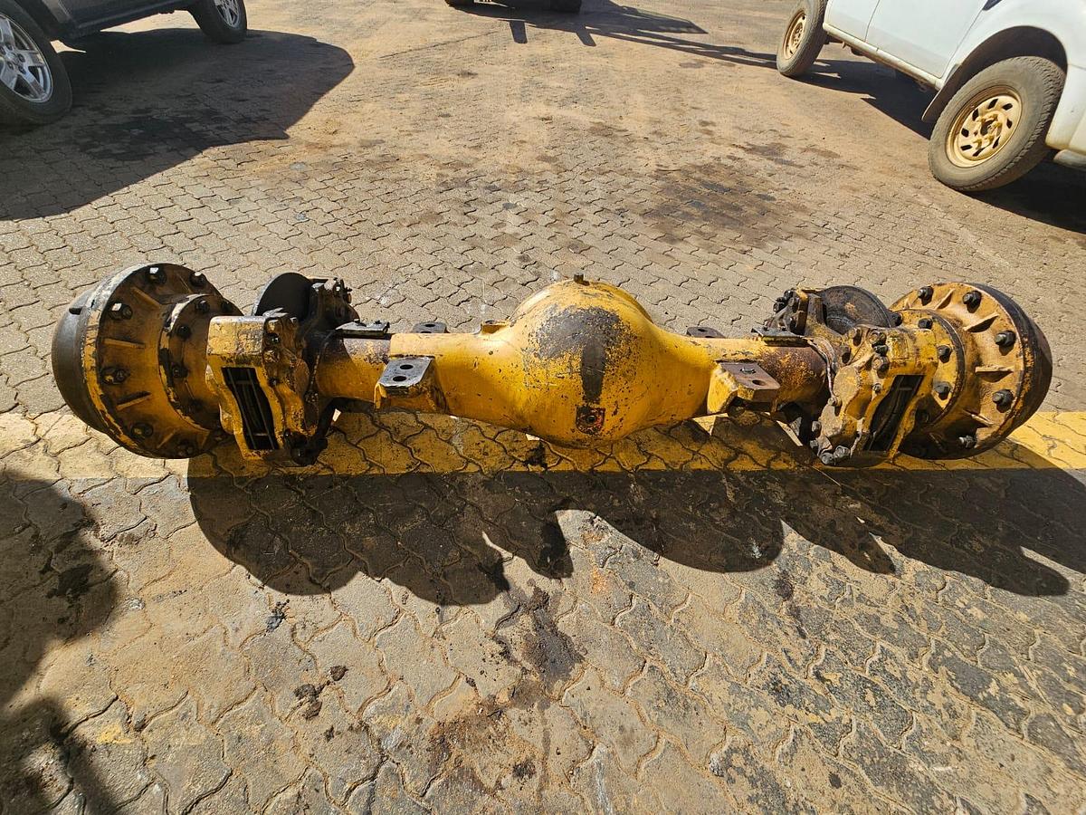 Used LONKING FRONT DIFF WITH HUB REDUCTION (USED)