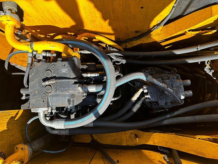 Used  JCB JS200SC EXCAVATOR (NON-RUNNER)