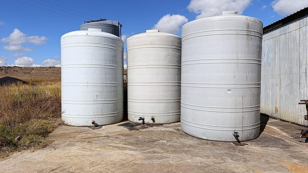 Used 20 000L20 000L TANKS