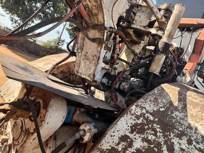 Used CATERPILLAR 621E KRESS SLAG POT CARRIER & TIPPER (RUNNER)