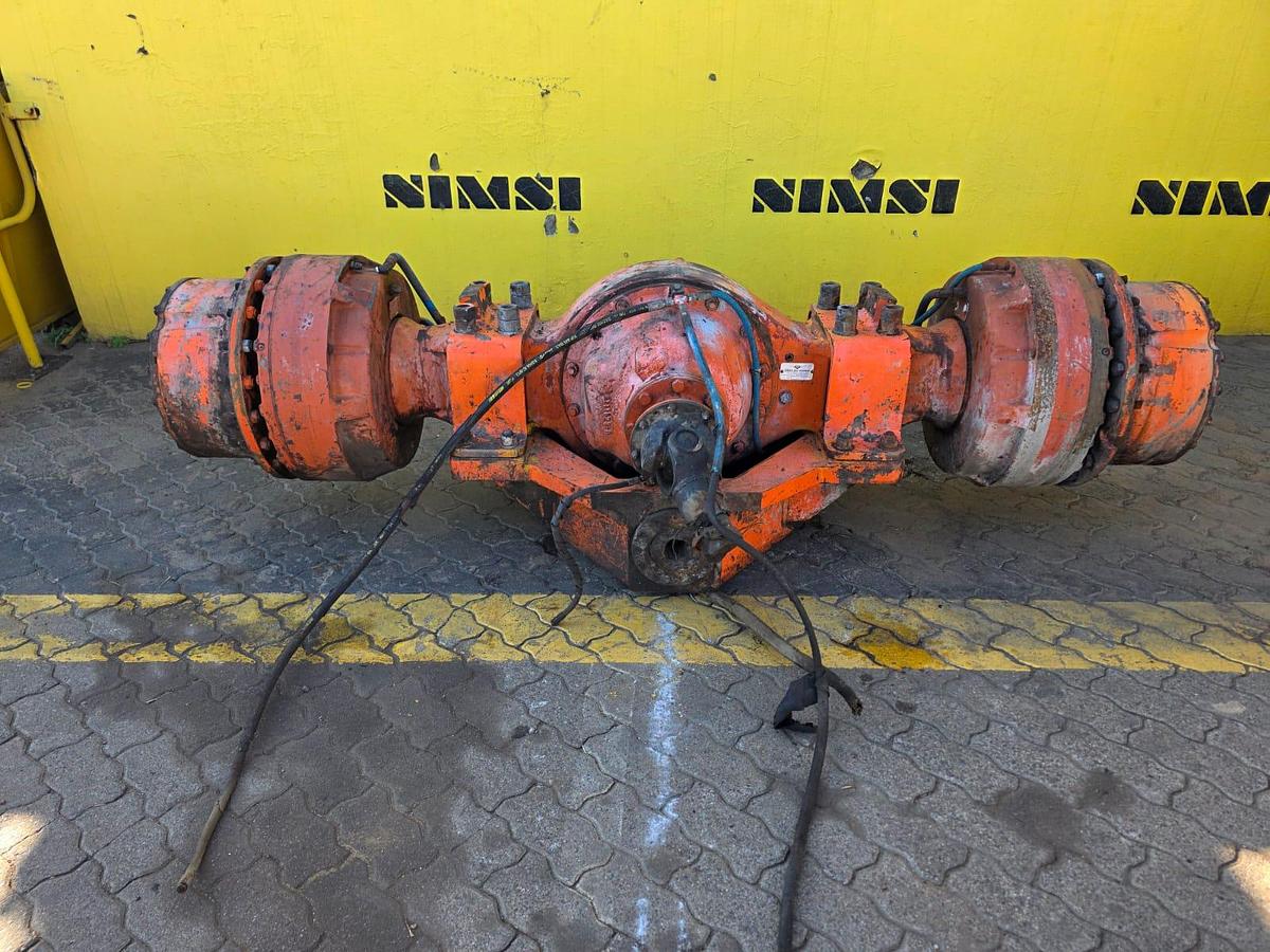Used DANA SPICER FRONT DIFF (USED)