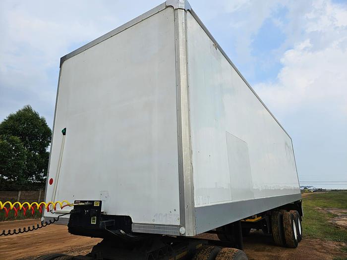 Used SERCO DOUBLE AXLE ISOLATED BODY TRAILER WITH RAVIOLI TAIL LIFT