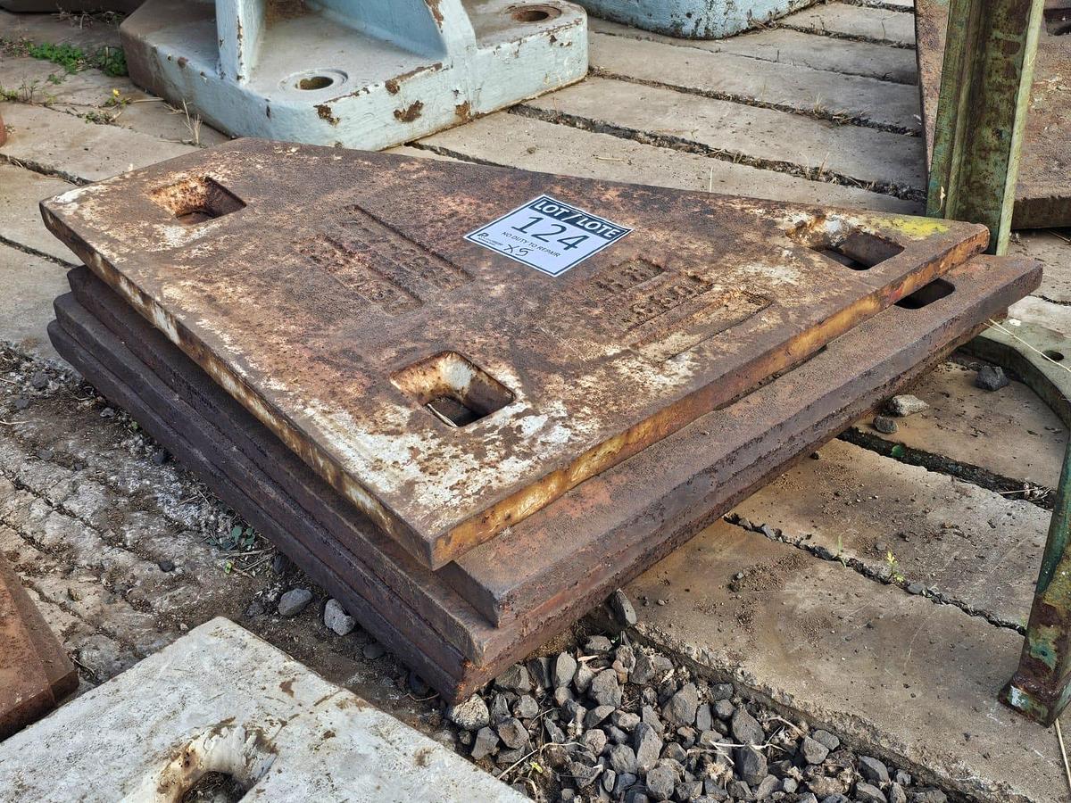 Used OSB RH TOGGLE PLATES