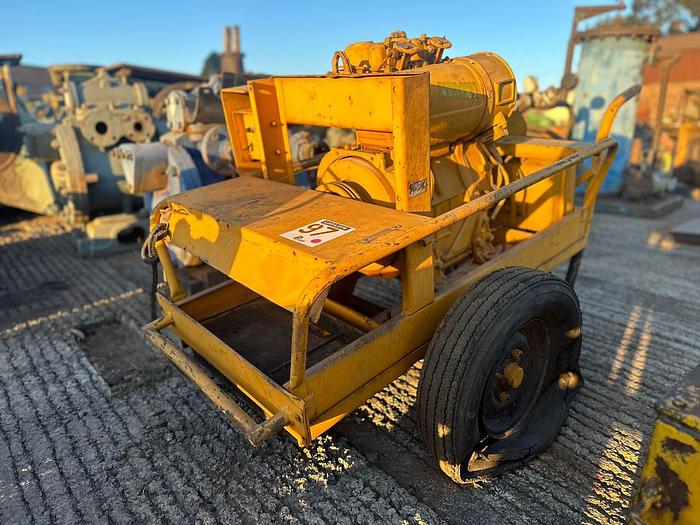 Used 4 CYLINDER DIESEL ENGINE ON TROLLEY (NOT TESTED)(INCOMPLETE)