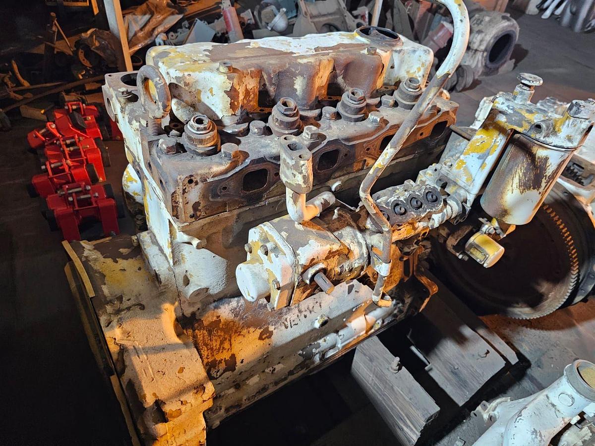 Used 3304 CATERPILLAR DIESEL ENGINE
