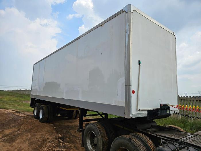 Used SERCO DOUBLE AXLE ISOLATED BODY TRAILER WITH RAVIOLI TAIL LIFT