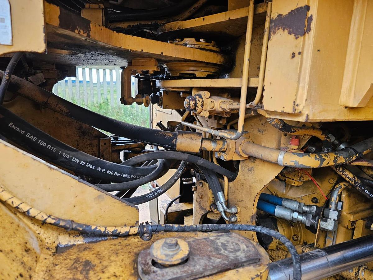 Used CATERPILLAR 966H FRONT END LOADER
