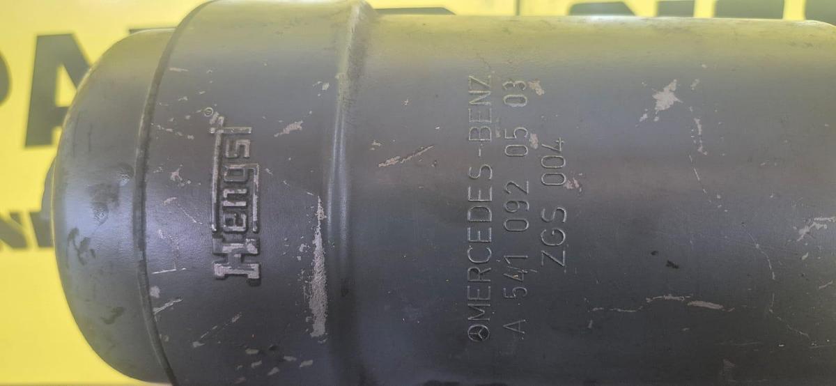 Used BELL ENGINE OIL FILTER HOUSING (USED)